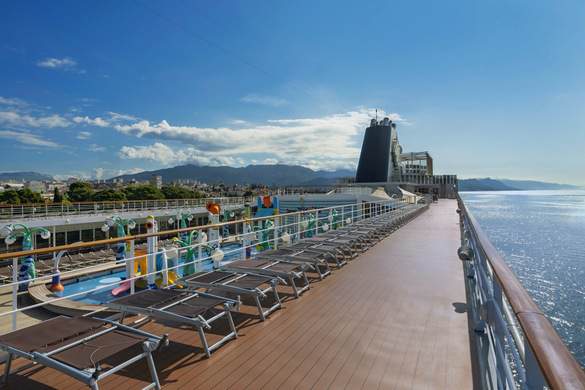 MSC Cruises MSC Sinfonia Power Walking Track ©MSC Rights - Ivan Sarfatti.jpg